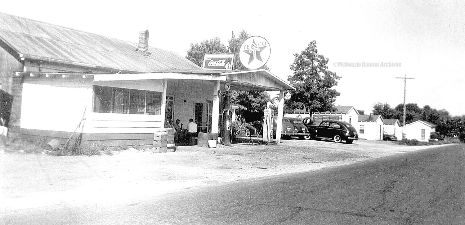 A Pictorial History of McKenzie, Tennessee The Mckenzie Banner